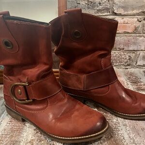 Remonte Brown Leather Ankle Boots